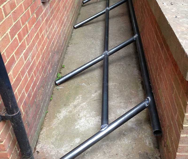 fabricating_metal_handrail - Weldfix