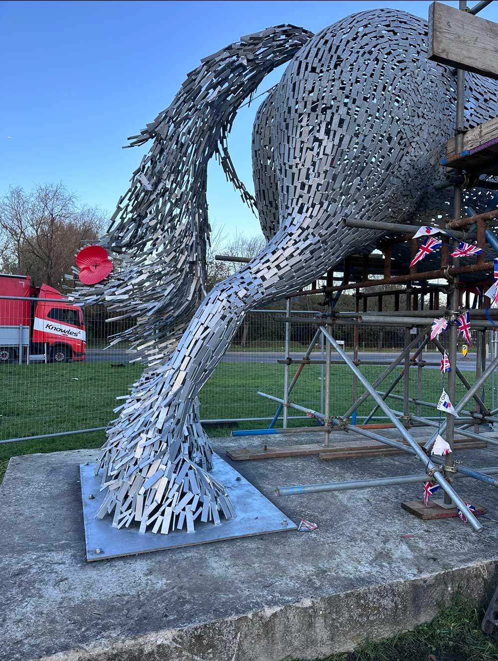 Welding repair to the Andy Scott gipsy cob horse sculpture